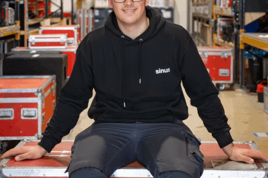 Ausbildungsstart théo 2025 1 Fachkraft für Veranstaltungstechnik